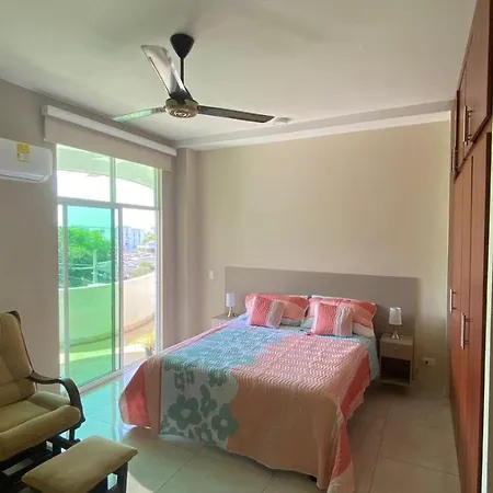 Los Alpes Edif Mile Habitacion Grande Privada Con Sala-Comedor Compartida